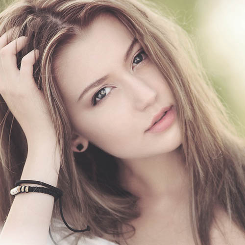 Accès beaute femmes et bien etre. Univers de la femme à la Pharmacie Moungang