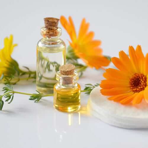  huile essentielle univers BIO pharmacie Moungang